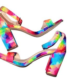 NEW! Lulu’s Colorblock Heels Size 7